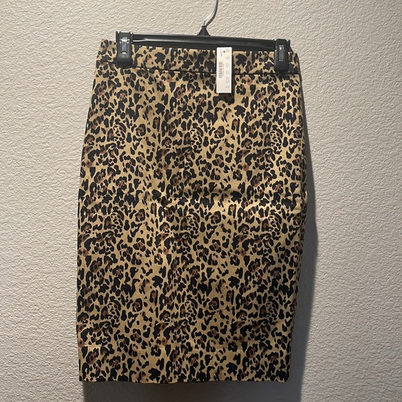 NWT JCREW PENCIL SKIRT SIZE 00 - Picture 2 of 5